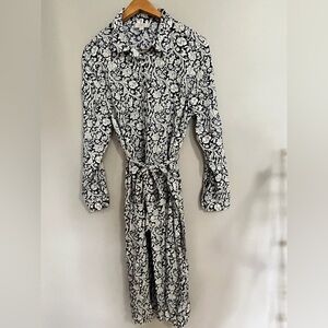 LOFT Navy and White Floral Long Sleeve Dress,Size Large